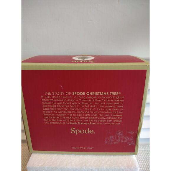 Spode Christmas Tree Santa Salt & Gift Box Pepper Shaker Set GUC in Box - Picture 5 of 11